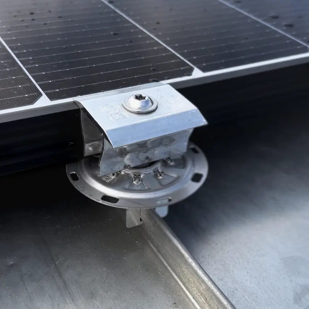 PV-Modulhalterung für Rundfalz - Blechdächer PV-Modulhalterung für Rundfalz - Blechdächer